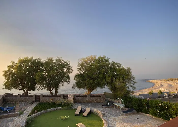 Villa Thalassa Stavromenos Beach