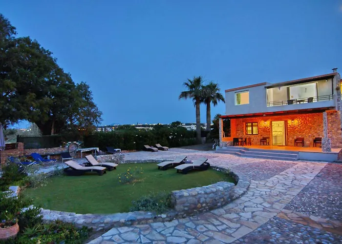 Villa Thalassa Stavromenos Beach